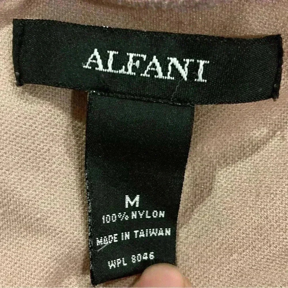 Alfani Women’s Nylon Sheer Blouse Top Lined Mauve/Lt. Purple Sz. M - Picture 5 of 8